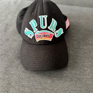 San Antonio Spurs Mitchell and Ness Hat